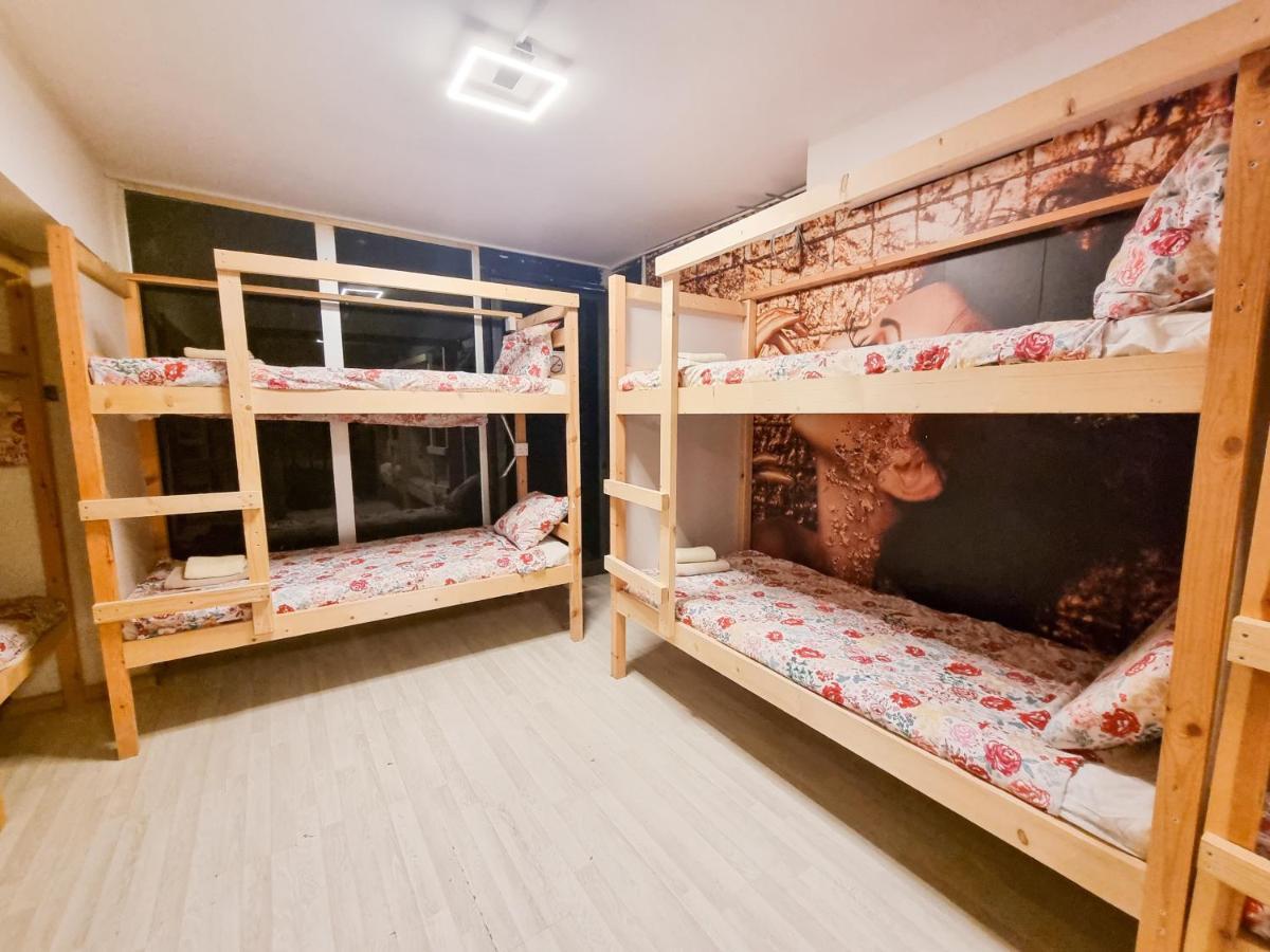 Unique City Hostel 100 Meters From Beach Larnaca Dış mekan fotoğraf